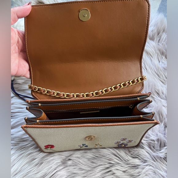 Tory Burch Floral Britten Chain Crossbody - Picture 3 of 4